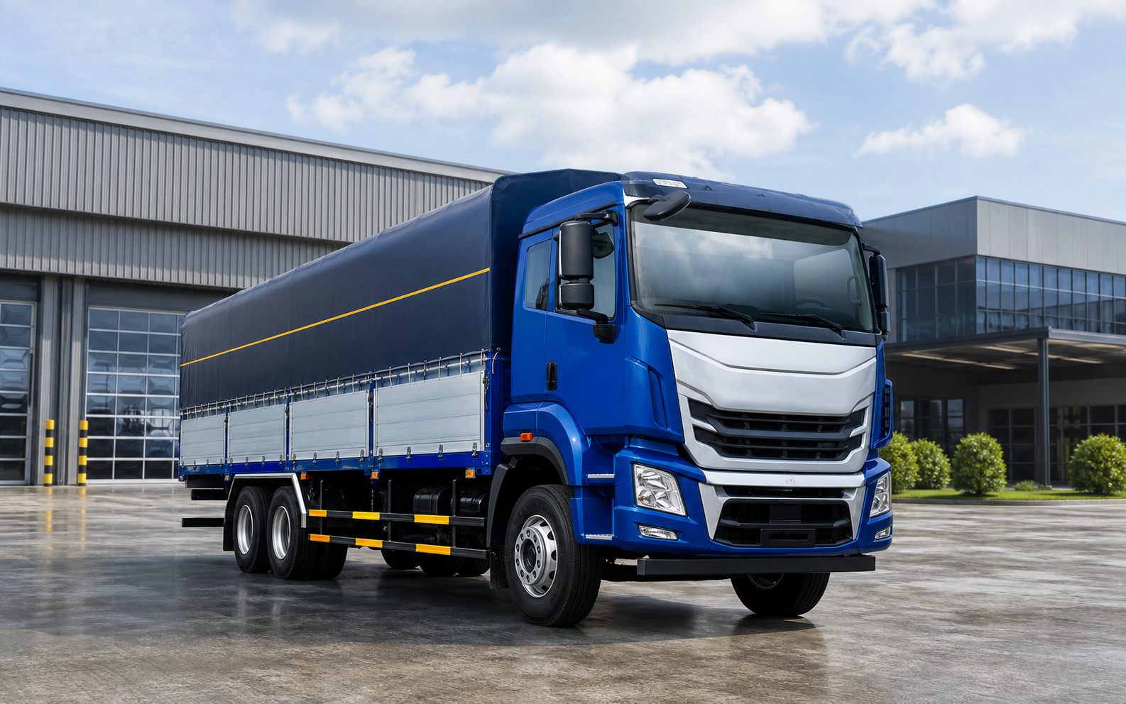Xe tải nặng phục vụ logistics Hải Phòng